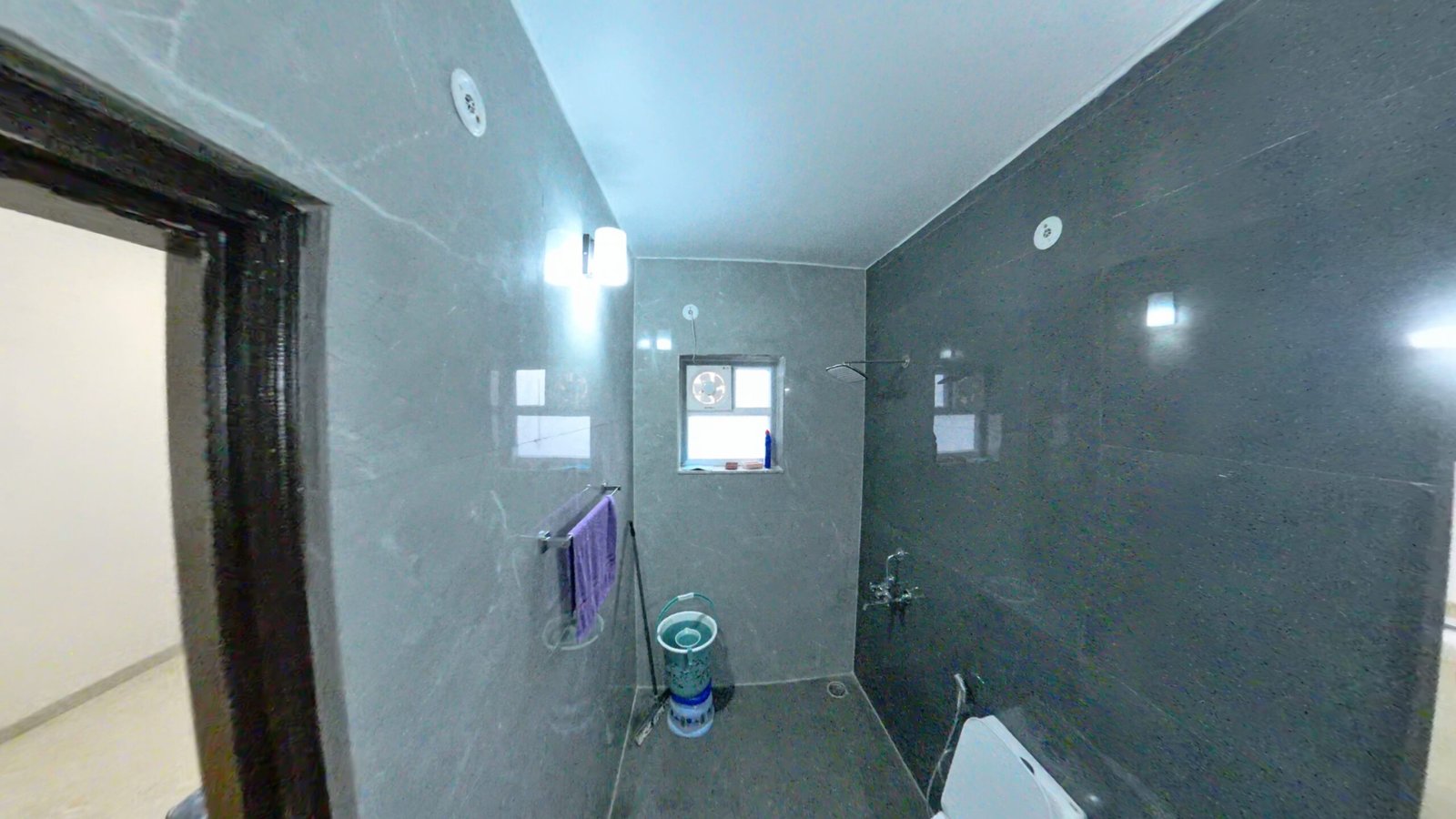 Triple Bed Comfort Room